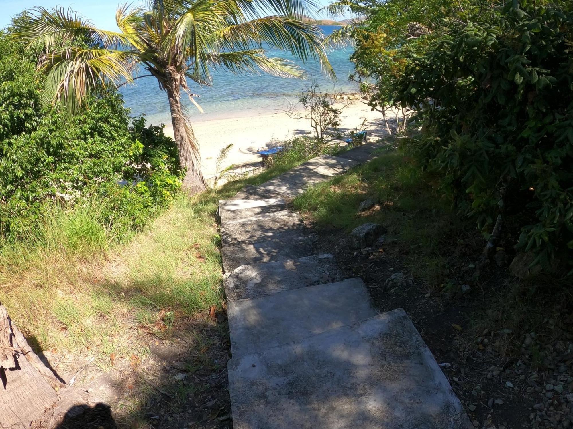 Loloata Island Resort Exterior photo